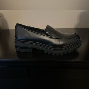 Loafer shoes